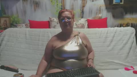 Snapshot of queenpammy chatting on February 9, 2025, 6:22 am QueenPammy online show from February 9, 2025, 6:22 am