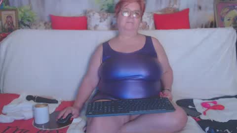 Snapshot of queenpammy chatting on February 20, 2025, 3:41 pm QueenPammy online show from February 20, 2025, 3:41 pm