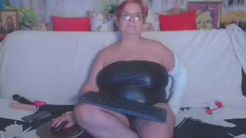 Snapshot of queenpammy chatting on February 28, 2025, 2:09 pm QueenPammy online show from February 28, 2025, 2:09 pm