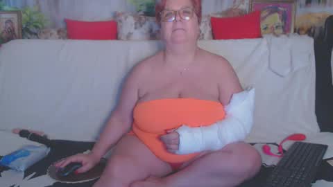 Snapshot of queenpammy chatting on March 3, 2025, 2:15 pm QueenPammy online show from March 3, 2025, 2:15 pm
