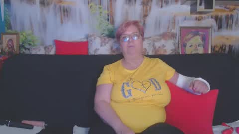 Snapshot of queenpammy chatting on March 9, 2025, 4:11 pm QueenPammy online show from March 9, 2025, 4:11 pm