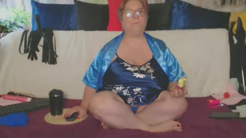 QueenPammy online show from March 5, 2026, 7:48 am