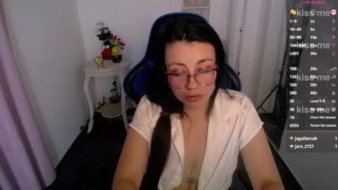 queenrose94 online show from June 11, 2026, 12:32 am