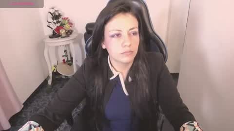 queenrose94 online show from June 25, 2026, 9:08 pm
