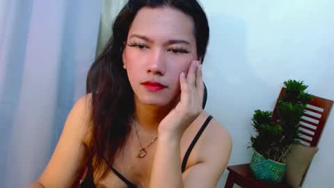 Snapshot of queensabbyvee chatting on March 8, 2025, 4:23 am Sabrina online show from March 8, 2025, 4:23 am