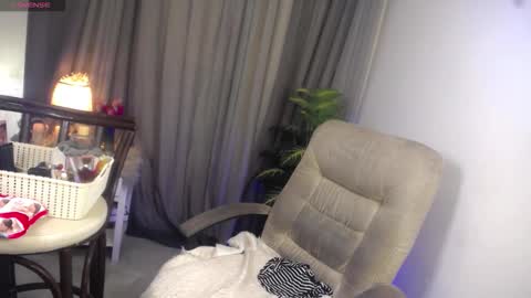 Snapshot of queensabbyvee chatting on September 28, 2025, 6:13 pm Sabrina online show from September 28, 2025, 6:13 pm