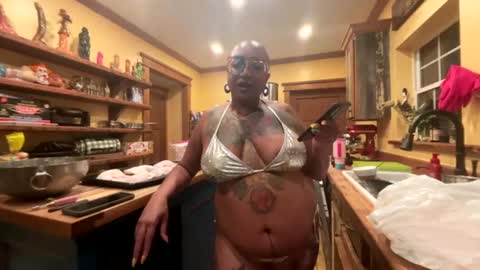 Queen Hilarity online show from August 3, 2026, 1:26 am