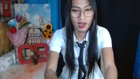 queensteffi online show from January 22, 2025, 6:20 pm
