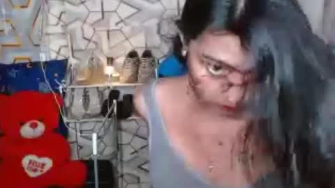 queensteffi online show from June 13, 2026, 1:03 am