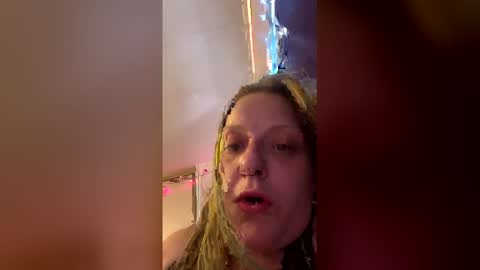 queenstonermami online show from April 18, 2026, 6:56 pm