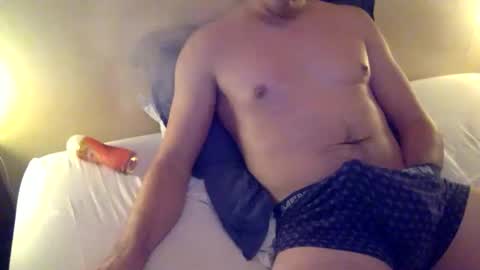 Quentin online show from November 12, 2025, 9:14 pm