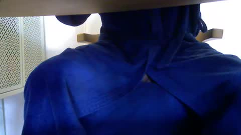 quetequeres online show from February 25, 2026, 8:02 am