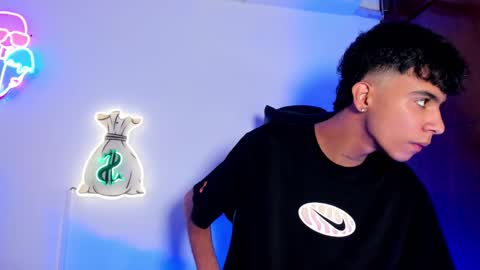 Snapshot of quetzal_coatl_ chatting on November 7, 2025, 8:53 pm quetzal_coatl_ online show from November 7, 2025, 8:53 pm