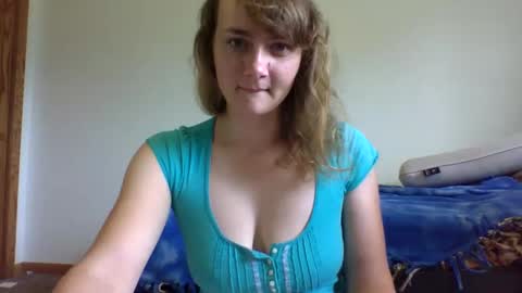 quicklikabunny online show from June 7, 2026, 7:17 pm