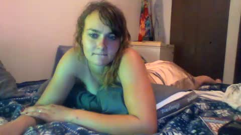 quicklikabunny online show from July 9, 2026, 7:51 pm
