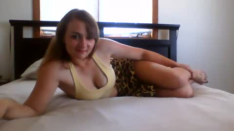 quicklikabunny online show from July 27, 2026, 8:38 pm