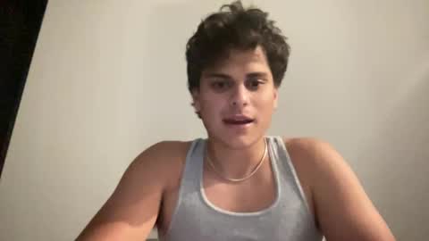 quinnhalf online show from September 30, 2025, 5:34 am