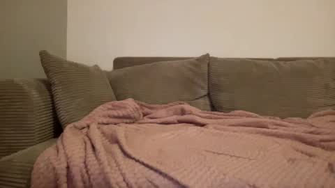 Snapshot of quinnyelena chatting on September 30, 2025, 7:08 pm Quinnyelena online show from September 30, 2025, 7:08 pm