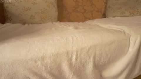 Alice online show from December 21, 2025, 2:24 pm