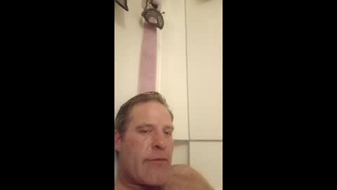 r04233054 online show from March 26, 2026, 6:52 am