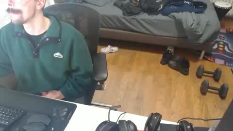 Snapshot of raccon68 chatting on December 26, 2024, 8:50 am Raccoon68 online show from December 26, 2024, 8:50 am