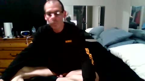 Snapshot of racefanjoe12 chatting on April 12, 2026, 3:22 am racefanjoe12 online show from April 12, 2026, 3:22 am