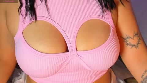 natalia  -  online show from April 5, 2026, 1:58 am
