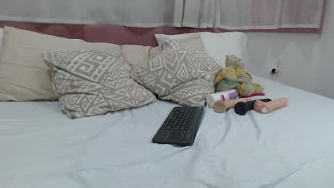 rachel  online show from March 12, 2025, 9:24 pm