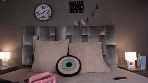  RACHEL  online show from January 12, 2025, 11:28 am