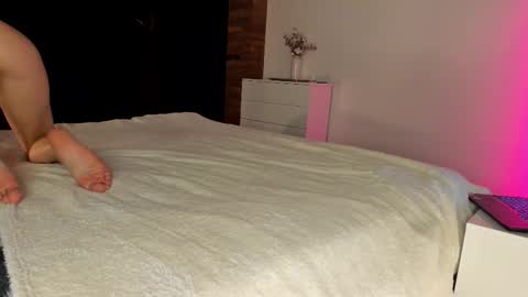 Snapshot of rachel_rey chatting on September 25, 2025, 6:11 pm Sherryl online show from September 25, 2025, 6:11 pm