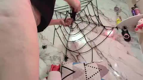 Snapshot of rachel_robertss chatting on November 1, 2025, 8:49 am Rachel online show from November 1, 2025, 8:49 am