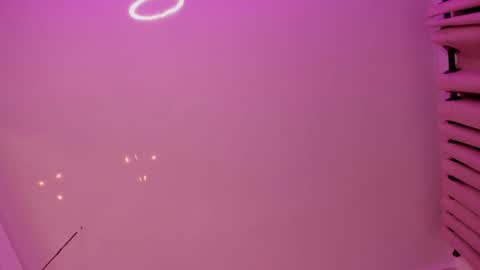rachel_ross7 online show from September 13, 2025, 9:03 pm