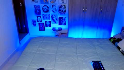 Snapshot of rachel_rosse11 chatting on October 14, 2025, 11:27 pm Rachel online show from October 14, 2025, 11:27 pm