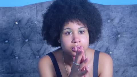 RachelAnn online show from December 5, 2025, 7:39 am