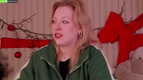 RachelCart online show from December 17, 2025, 3:12 am