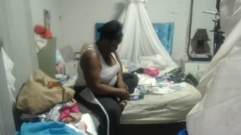 rachelexoticgirl online show from July 26, 2026, 5:04 am