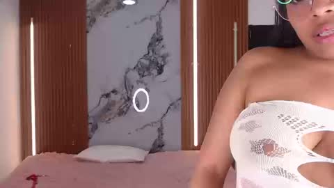 rachell online show from September 11, 2025, 8:53 pm