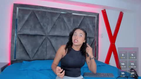 Snapshot of rachell_grey_ chatting on October 5, 2025, 2:54 am Rachel online show from October 5, 2025, 2:54 am