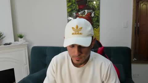 rachell_jacob online show from May 3, 2026, 10:43 am
