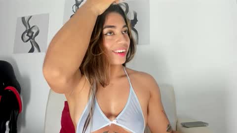 rachell_owen online show from October 13, 2025, 11:21 am