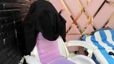 RachellRs online show from December 22, 2025, 2:47 pm