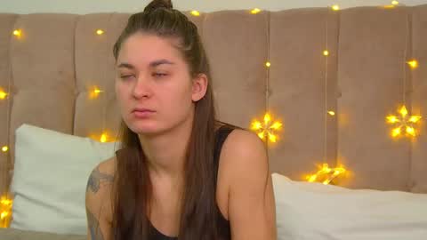 Snapshot of rachellsimpson chatting on December 22, 2024, 6:48 pm RachellSimpson online show from December 22, 2024, 6:48 pm