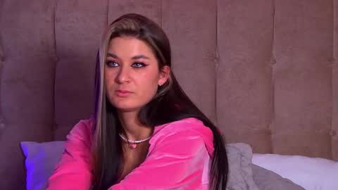 Snapshot of rachellsimpson chatting on February 7, 2025, 4:37 am RachellSimpson online show from February 7, 2025, 4:37 am