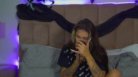 Snapshot of rachellsimpson chatting on October 31, 2025, 6:31 pm RachellSimpson online show from October 31, 2025, 6:31 pm