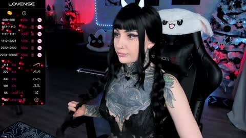  Miko Pleasee help me get 100 likes online show from February 4, 2025, 6:17 pm