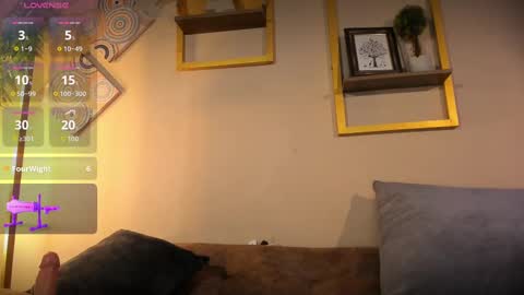 RACHEL online show from October 4, 2025, 3:32 pm