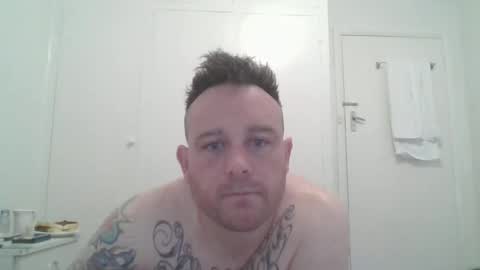 Snapshot of racr2222 chatting on December 15, 2024, 1:46 am Racer..... Who wants to get Naked sex cock ass pussy online show from December 15, 2024, 1:46 am