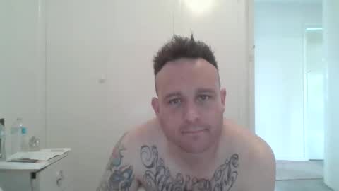 Snapshot of racr2222 chatting on December 18, 2024, 10:46 pm Racer..... Who wants to get Naked sex cock ass pussy online show from December 18, 2024, 10:46 pm