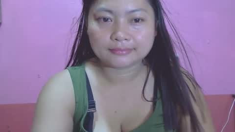 radiantbloom online show from January 19, 2026, 2:48 am