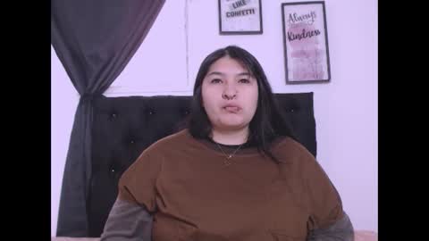 radiantgoddes online show from September 30, 2025, 1:05 pm